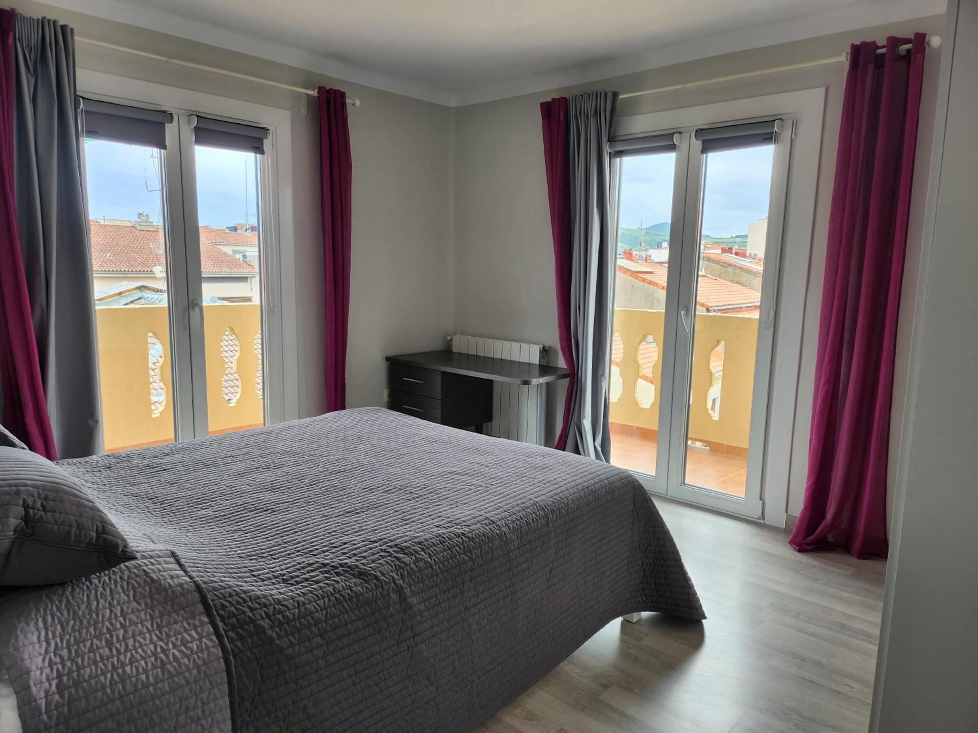 Piso Centrico Amplio-Luminoso Apartamento Zarautz Exterior foto