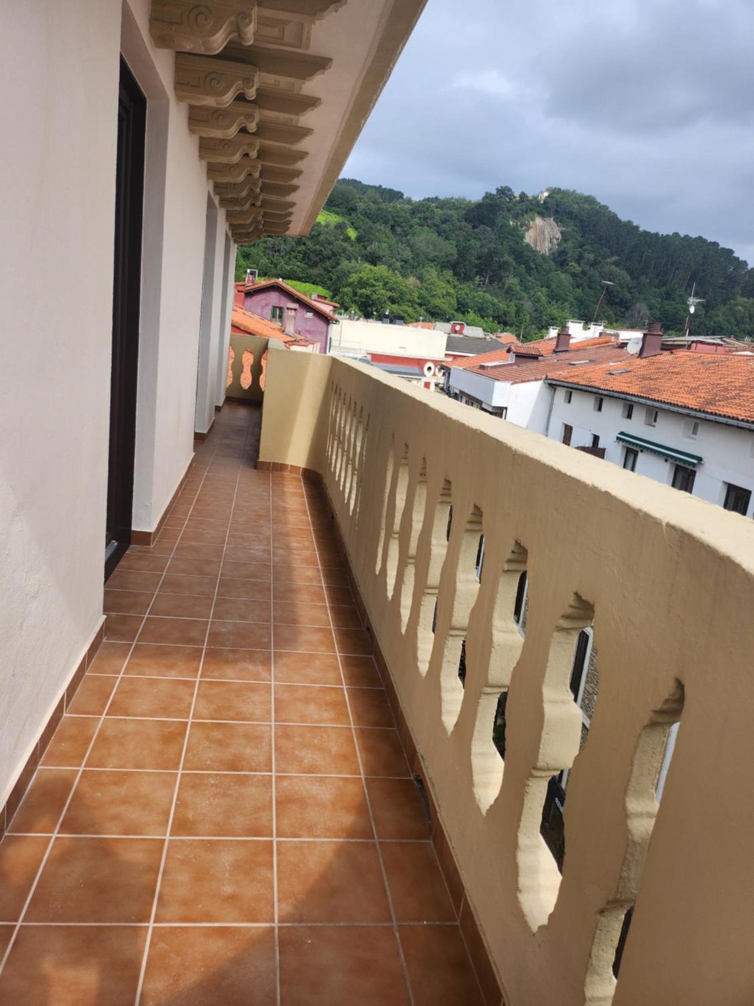 Piso Centrico Amplio-Luminoso Apartamento Zarautz Exterior foto